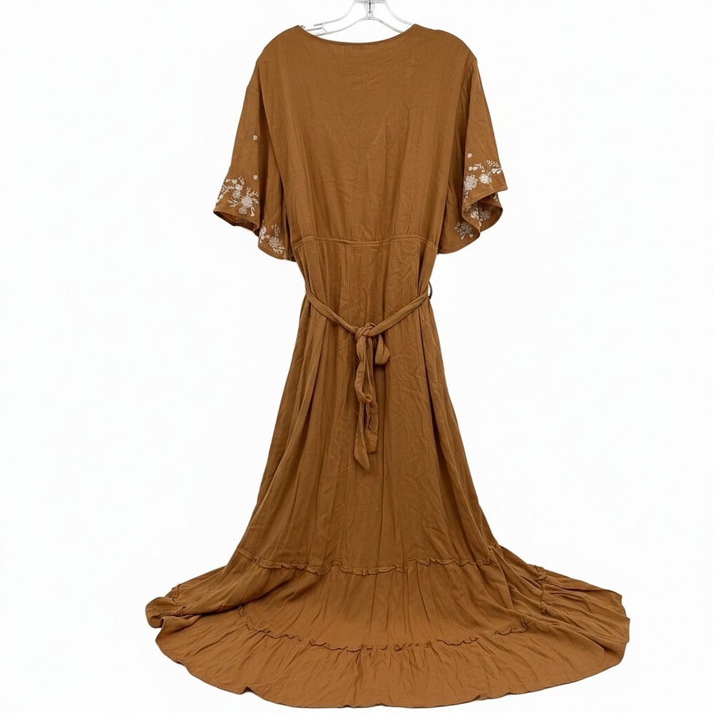 Baltic Born Tan Maxi Dress | Plus 3X Embroidered Synthetic - Picture 2 of 5